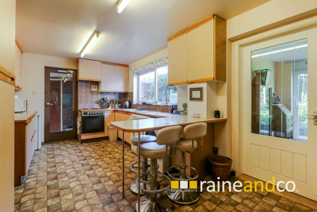 Additional property image - Sycamore Avenue, Hatfield