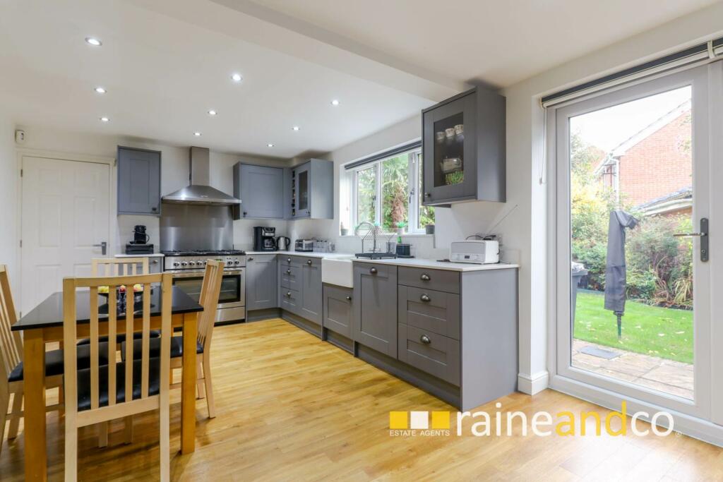 Additional property image - Lavender Close, Hatfield