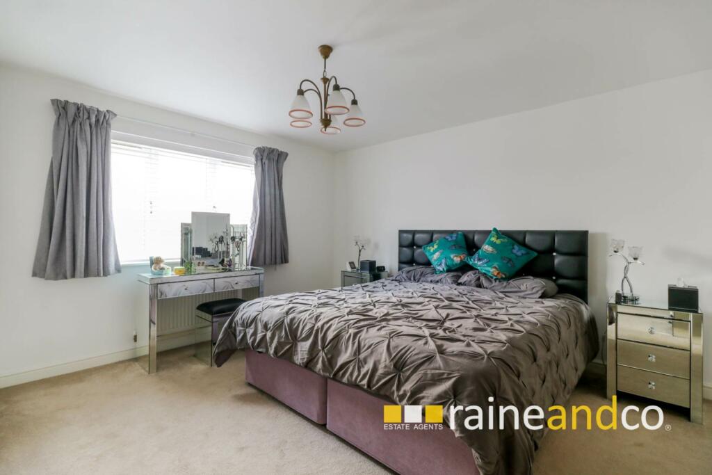 Additional property image - Lavender Close, Hatfield