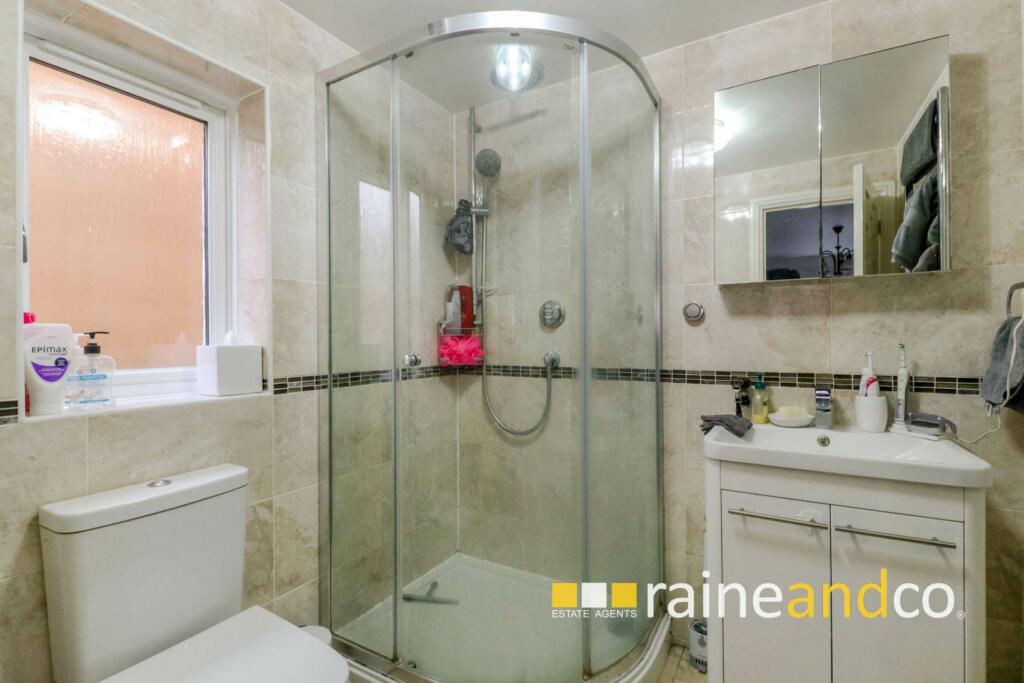 Additional property image - Lavender Close, Hatfield