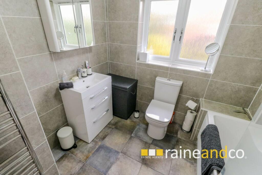Additional property image - Lavender Close, Hatfield
