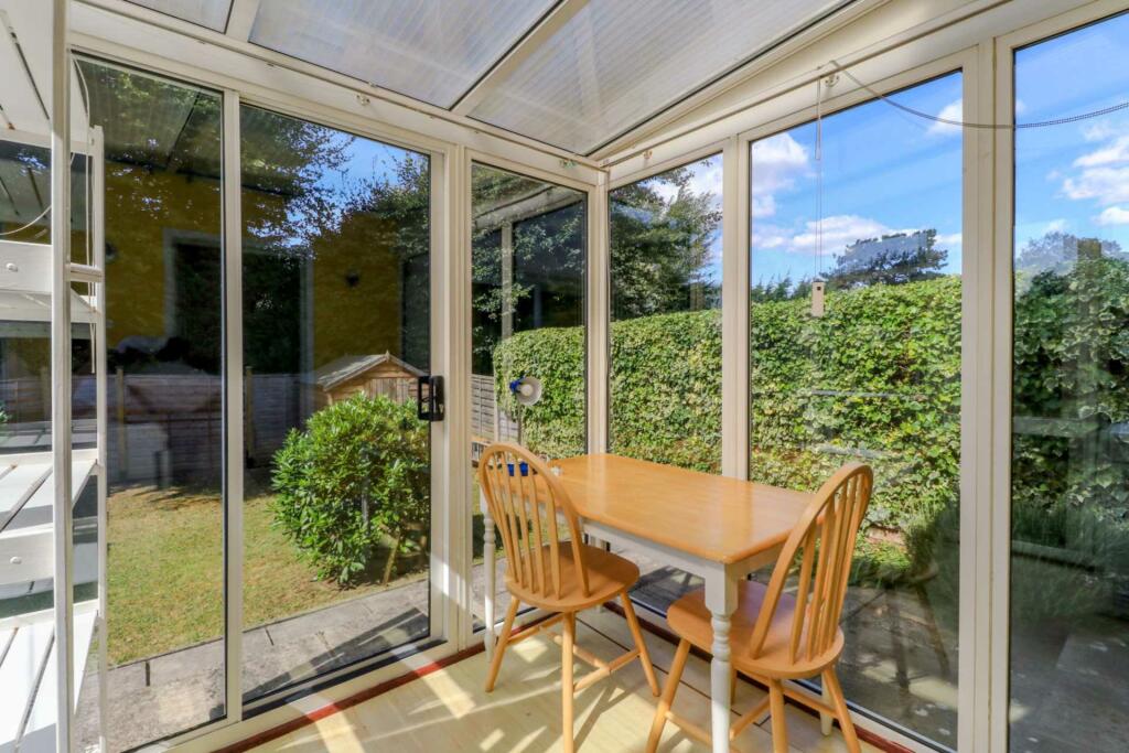 Additional property image - Ferndells, Hatfield