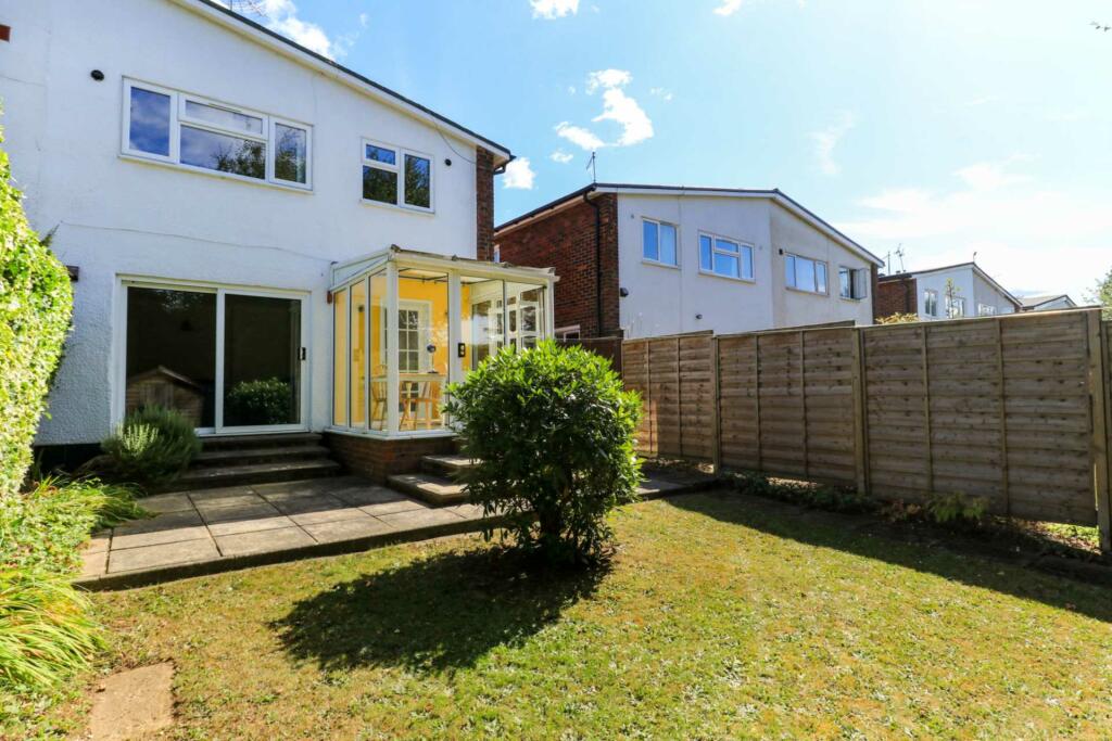 Additional property image - Ferndells, Hatfield