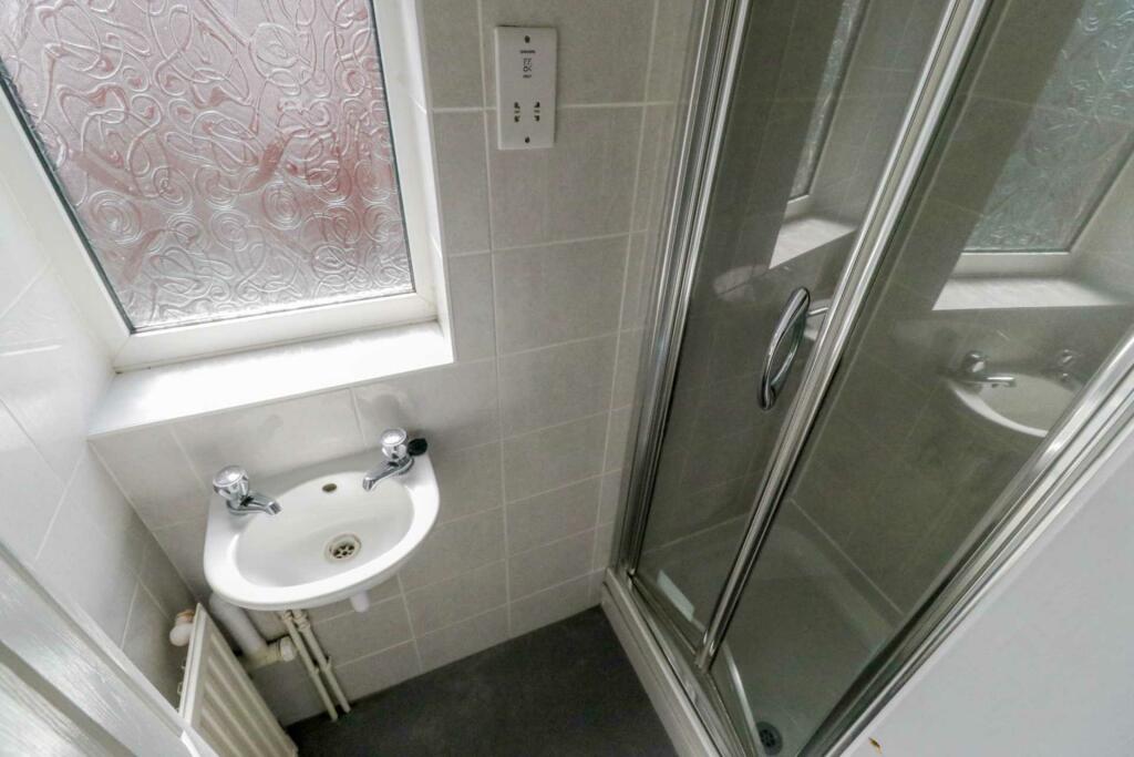 Additional property image - Ferndells, Hatfield