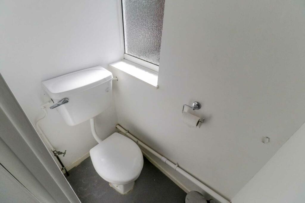 Additional property image - Ferndells, Hatfield