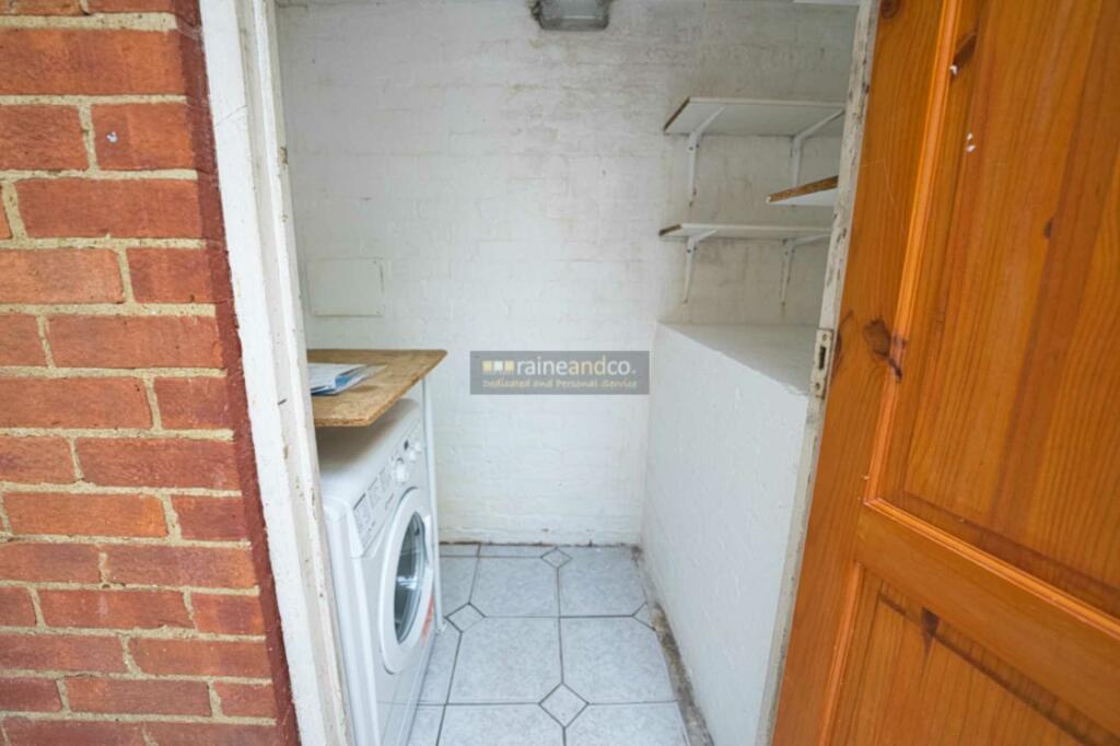 Additional property image - Willow Way, Hatfield