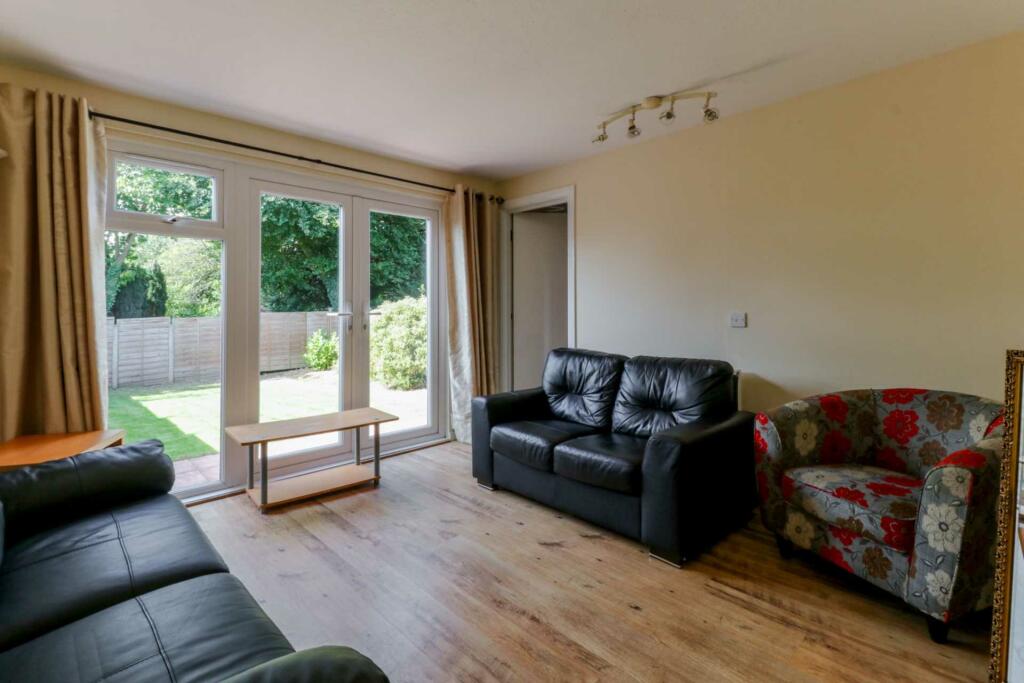 Additional property image - Ferndells, Hatfield