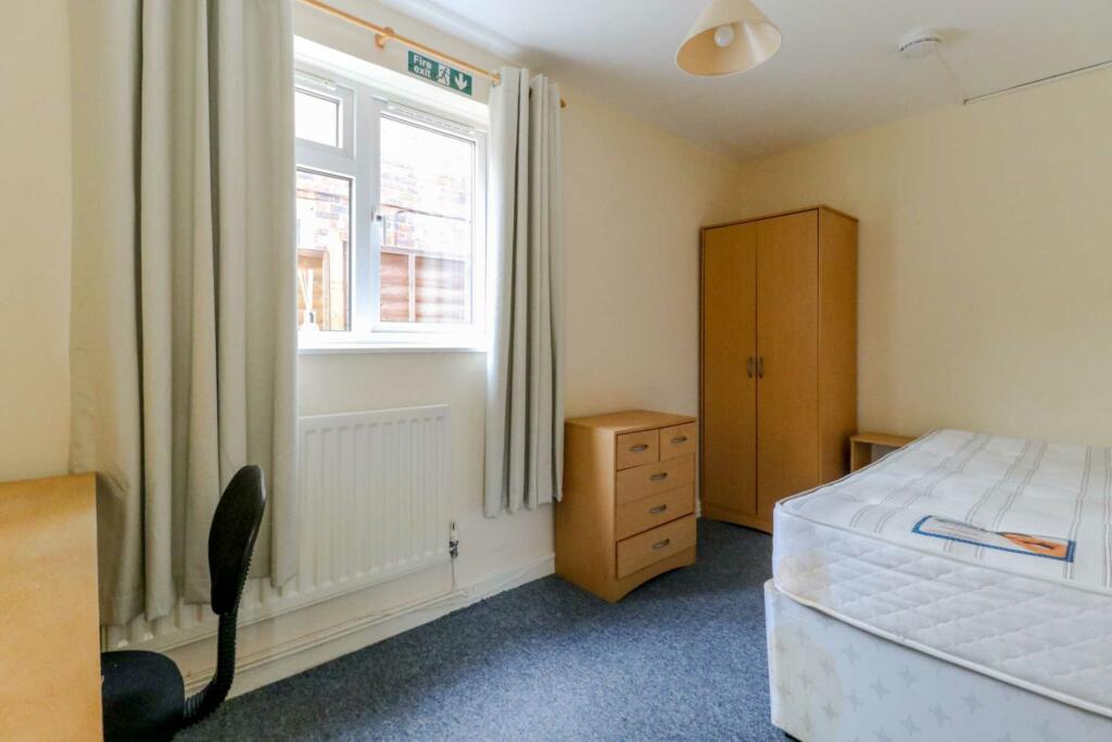 Additional property image - Ferndells, Hatfield