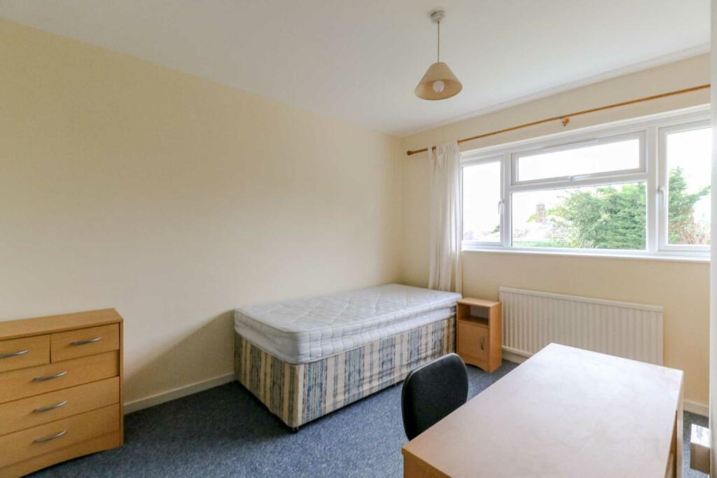 Additional property image - Ferndells, Hatfield