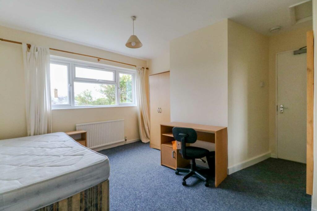 Additional property image - Ferndells, Hatfield