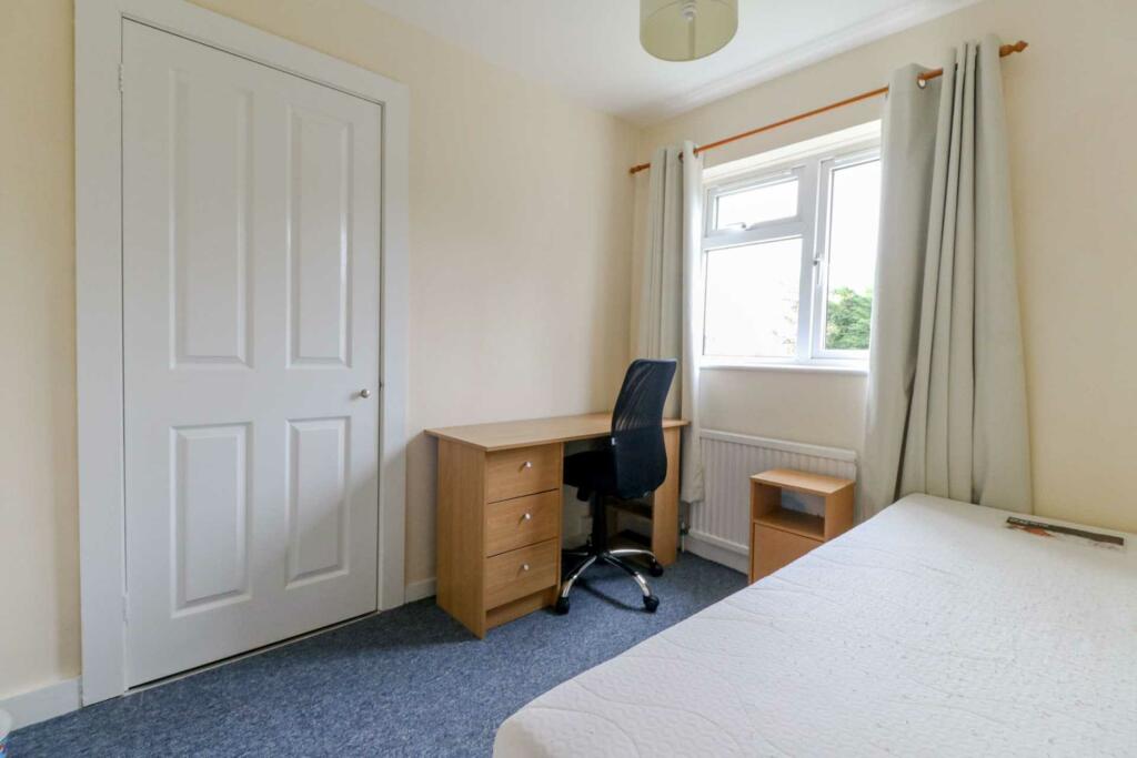 Additional property image - Ferndells, Hatfield