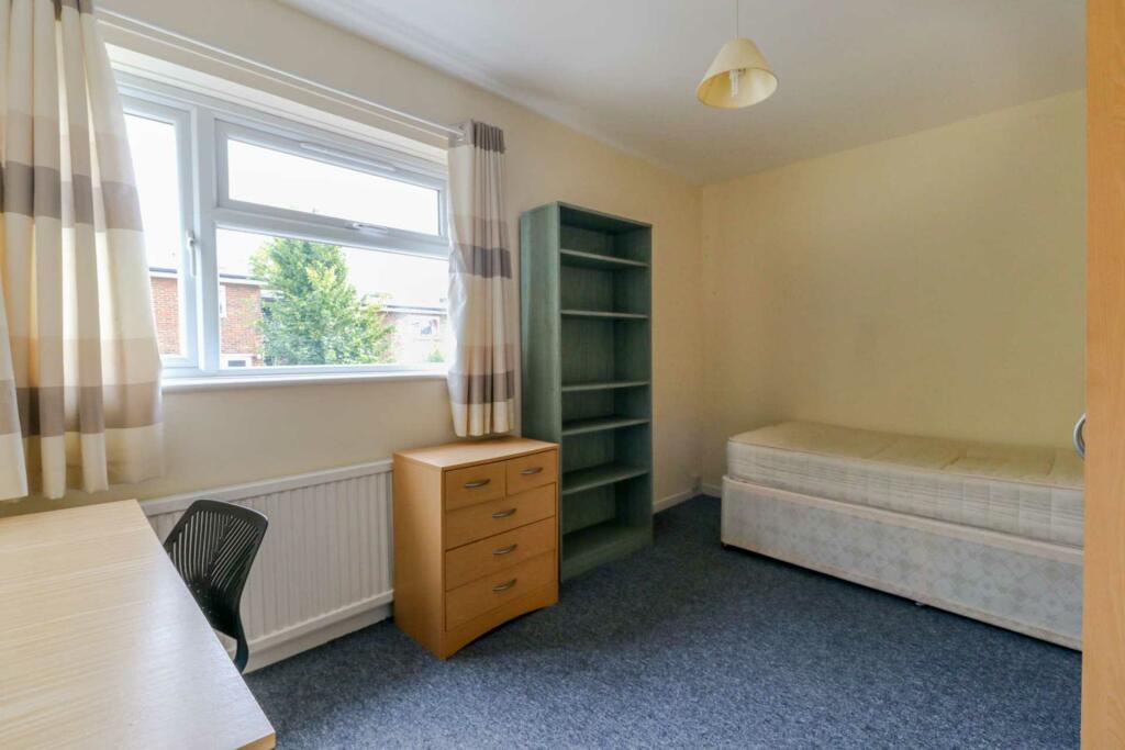 Additional property image - Ferndells, Hatfield