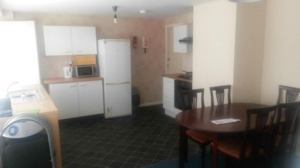 Additional property image - Holliers Way, Hatfield