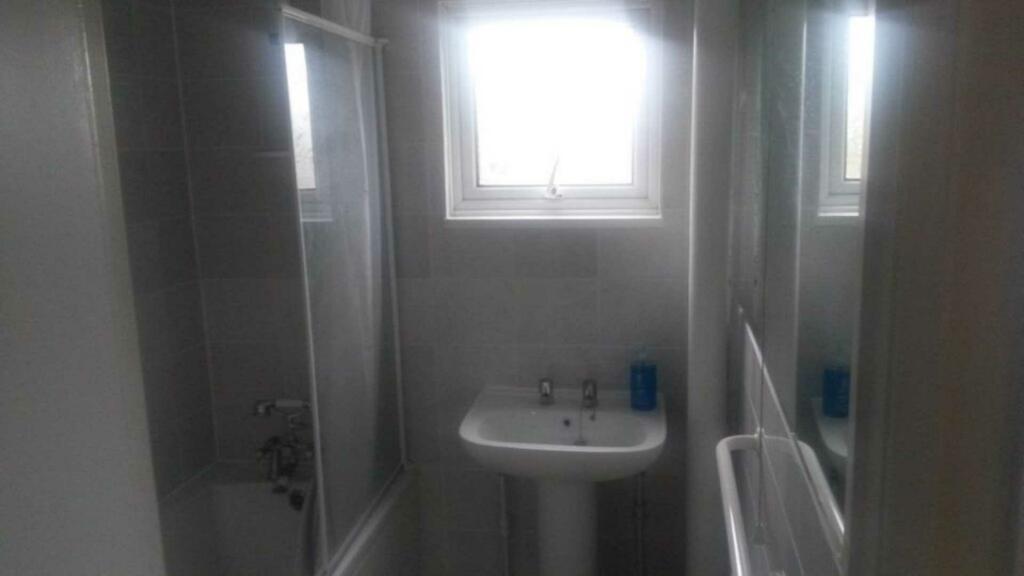 Additional property image - Holliers Way, Hatfield