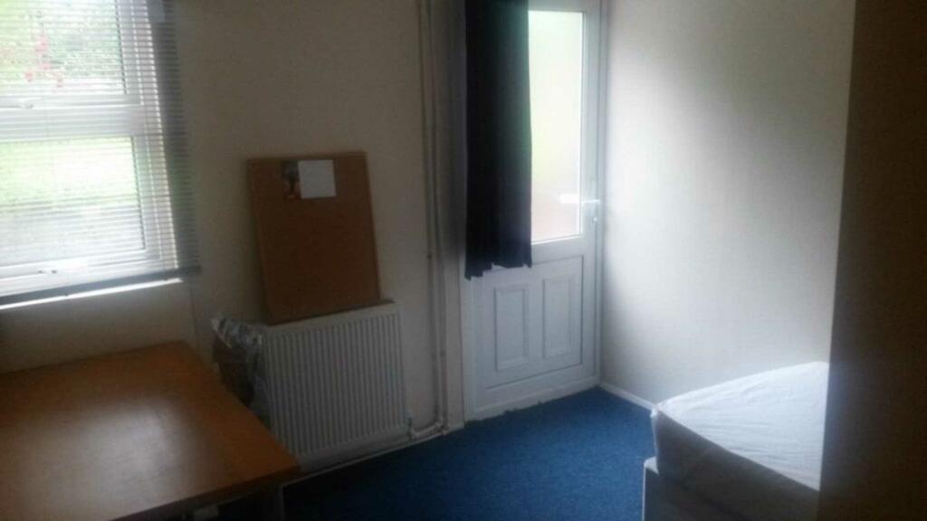 Additional property image - Holliers Way, Hatfield