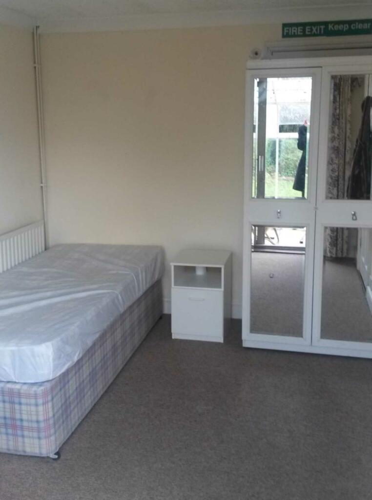 Additional property image - Furzen Crescent, Hatfield
