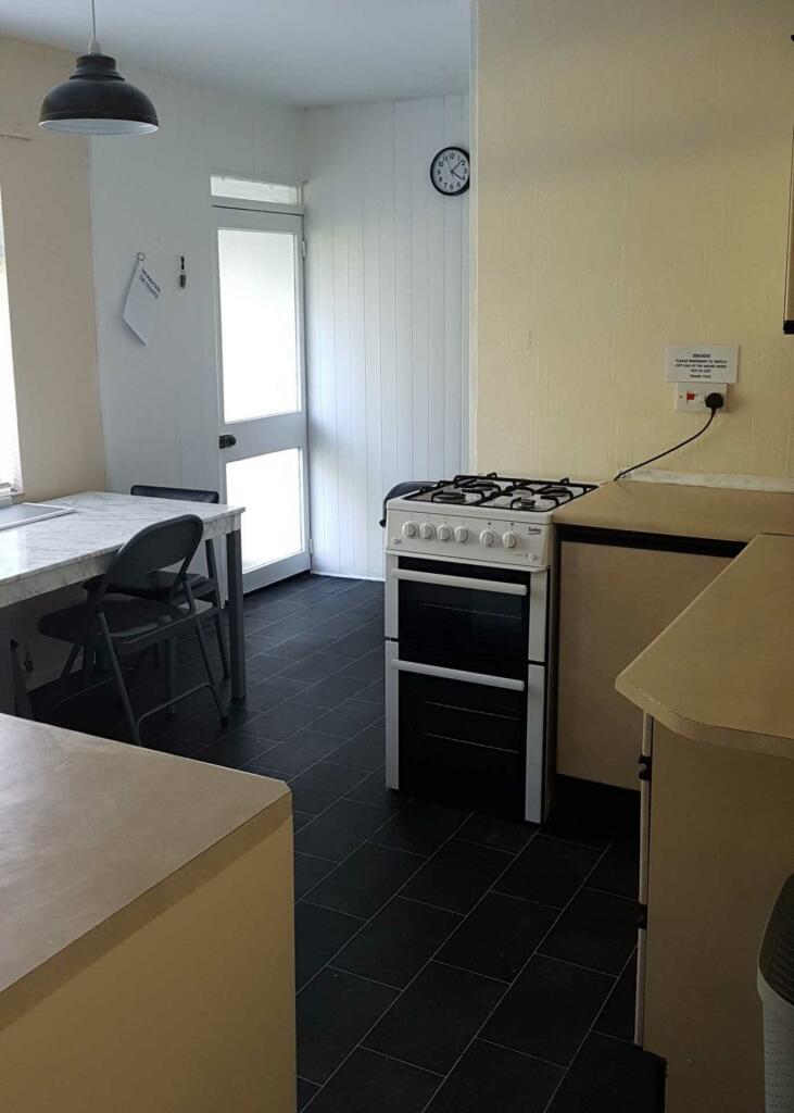 Additional property image - Pondcroft, Hatfield