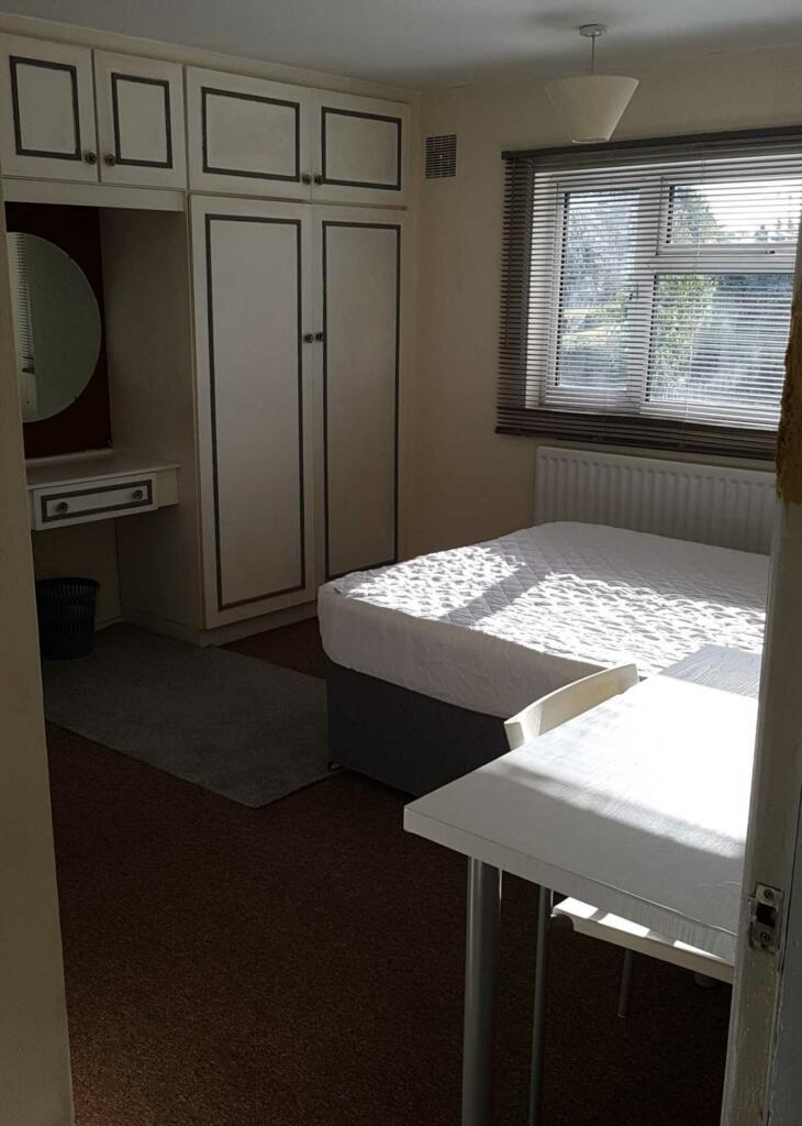 Additional property image - Pondcroft, Hatfield