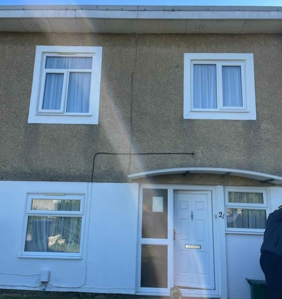 Additional property image - Willow Way, Hatfield