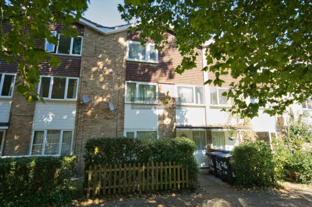 Additional property image - Link Walk, Hatfield