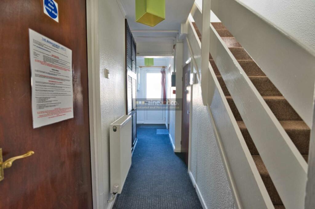 Additional property image - Link Walk, Hatfield