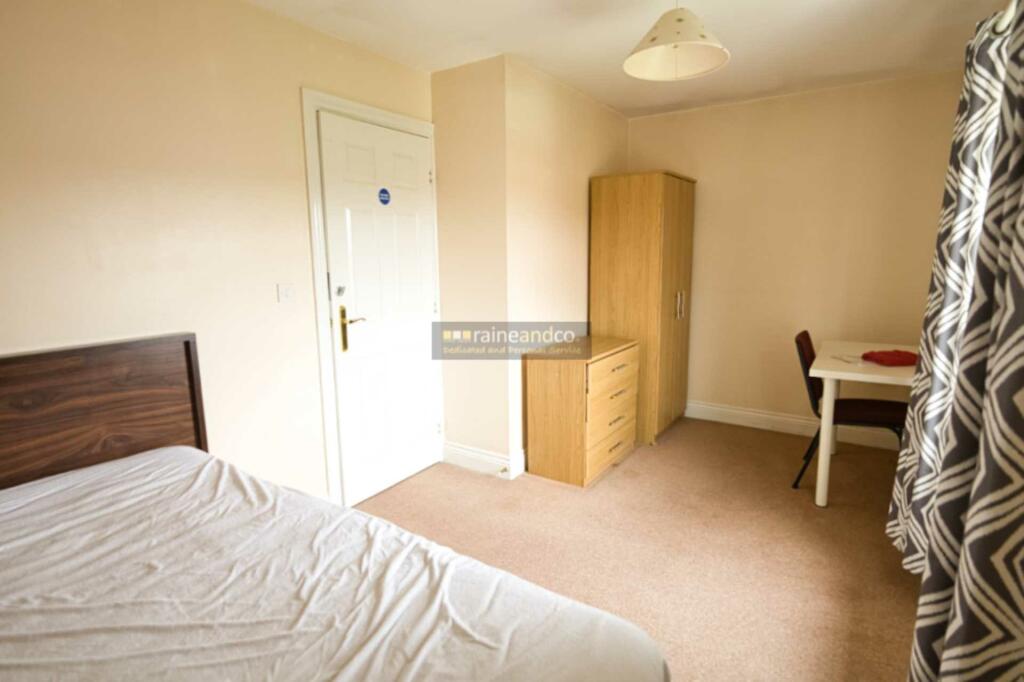 Additional property image - Waight Close, Hatfield