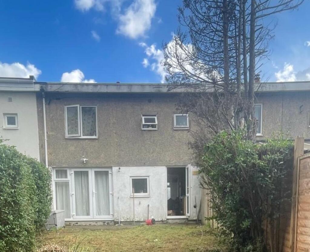 Additional property image - Bishops Rise, Hatfield