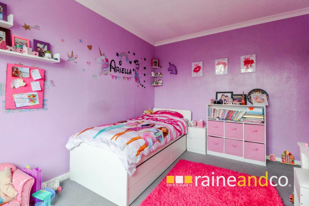Additional property image - Green Lanes, Hatfield