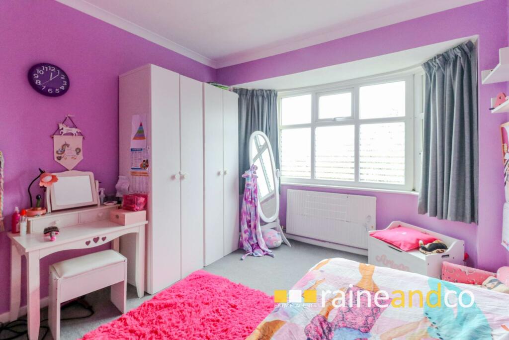 Additional property image - Green Lanes, Hatfield