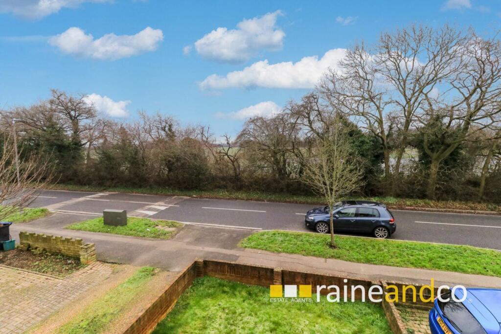 Additional property image - Green Lanes, Hatfield