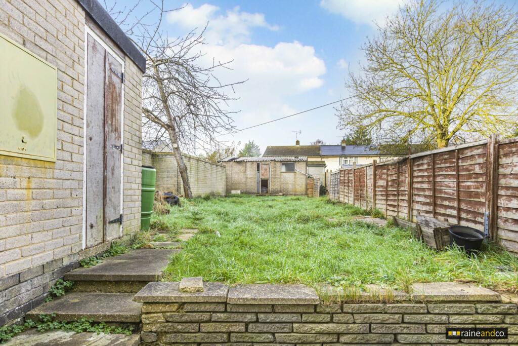 Additional property image - Hare Lane, Hatfield