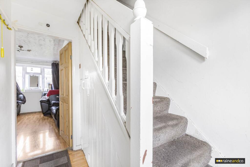 Additional property image - Hare Lane, Hatfield