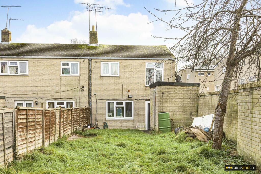 Additional property image - Hare Lane, Hatfield