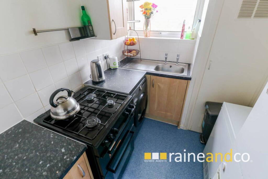 Additional property image - Stockbreach Close, Hatfield