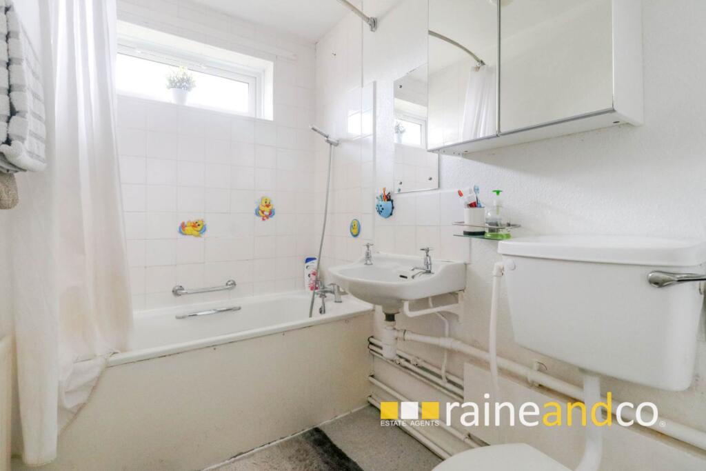 Additional property image - Stockbreach Close, Hatfield