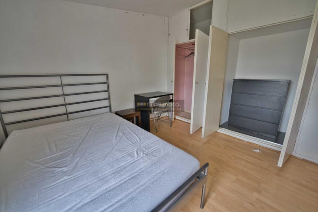 Additional property image - Travellers Lane, Hatfield