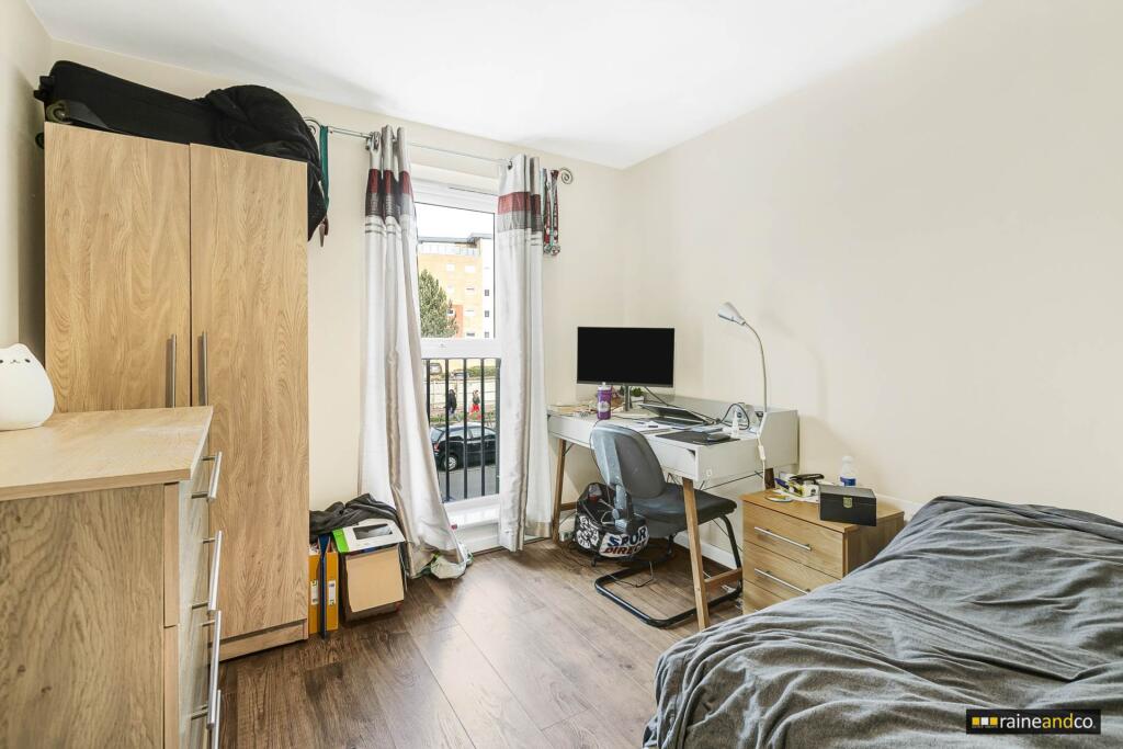 Additional property image - Aviation Avenue, Hatfield