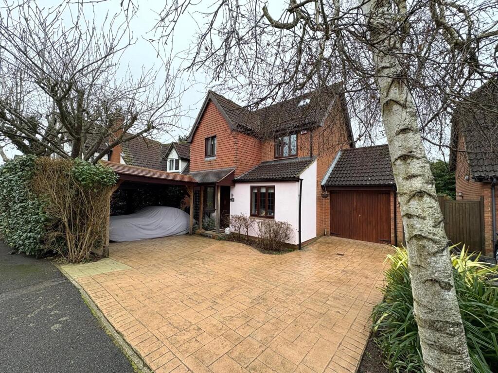 Main image of property: Froden Brook, Billericay, Essex