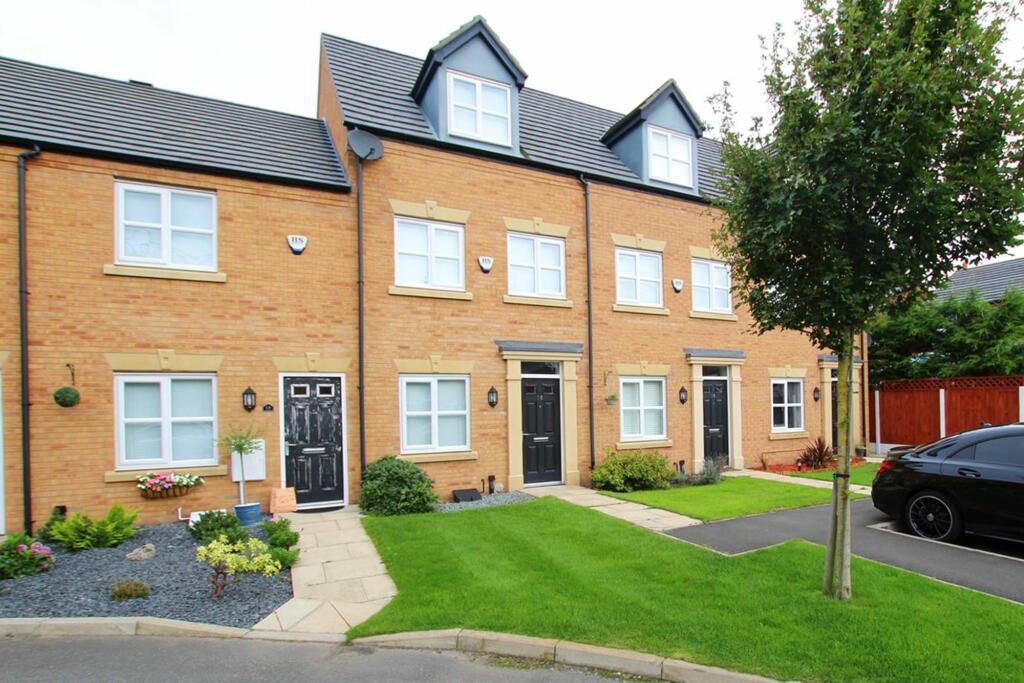 3 bedroom town house for sale in Prestwick Close, St. Helens, WA9