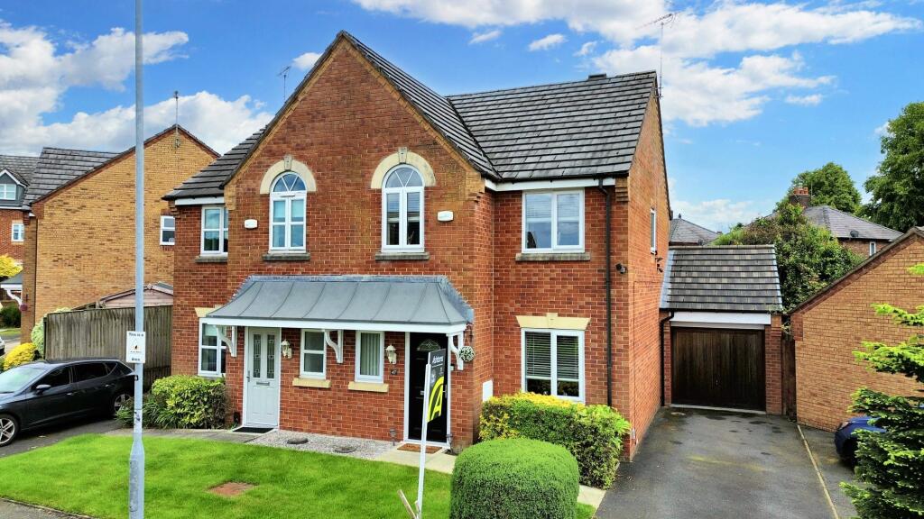 3 bedroom semidetached house for sale in Lowther Crescent, St. Helens, WA10