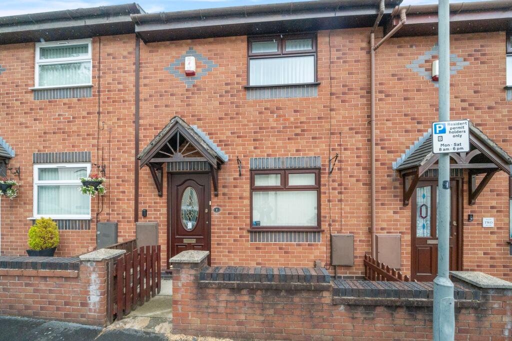 Main image of property: Middlehurst Avenue, St. Helens, WA10