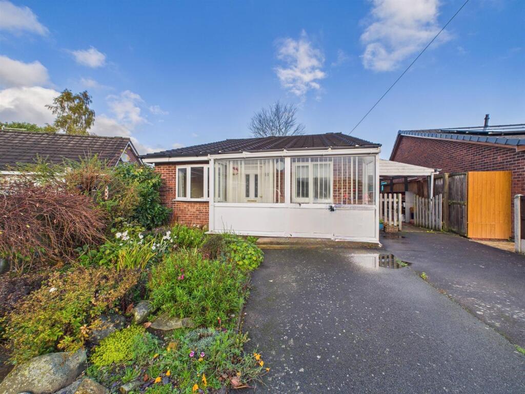 Main image of property: 31 Sandringham Avenue, Oswestry