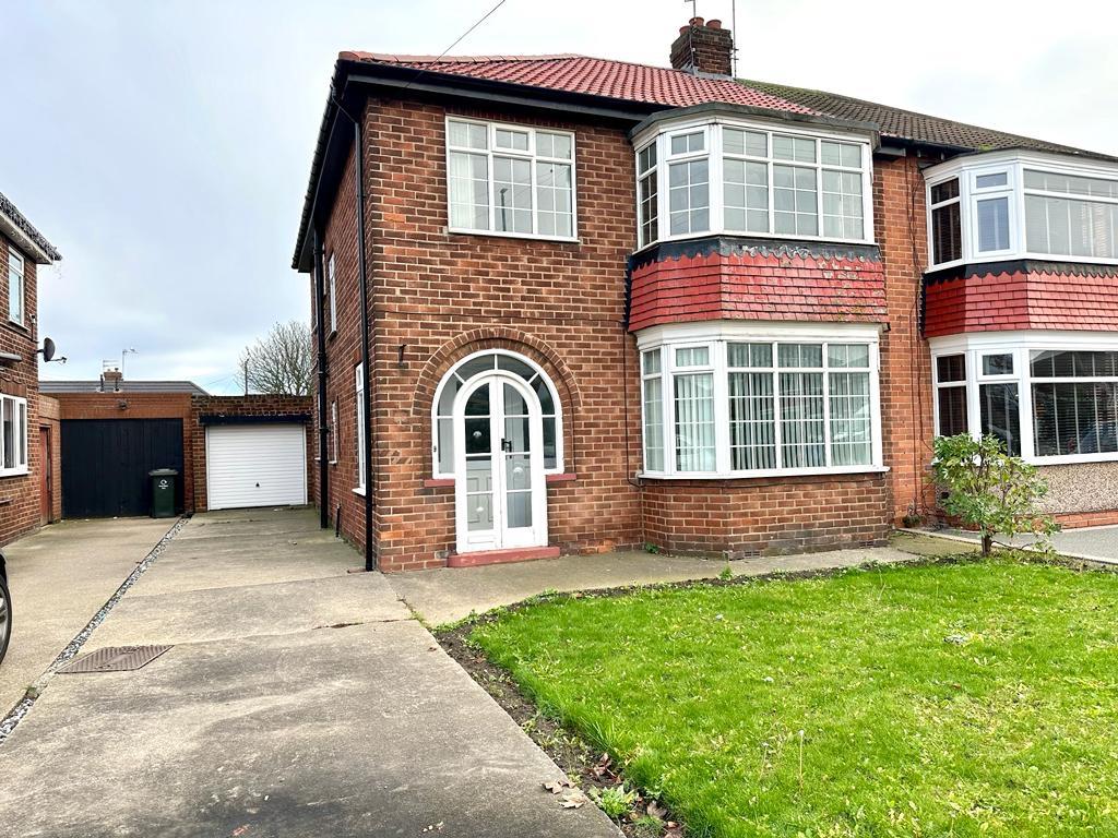 3 bedroom semidetached house for sale in Kirkleatham Lane, Redcar