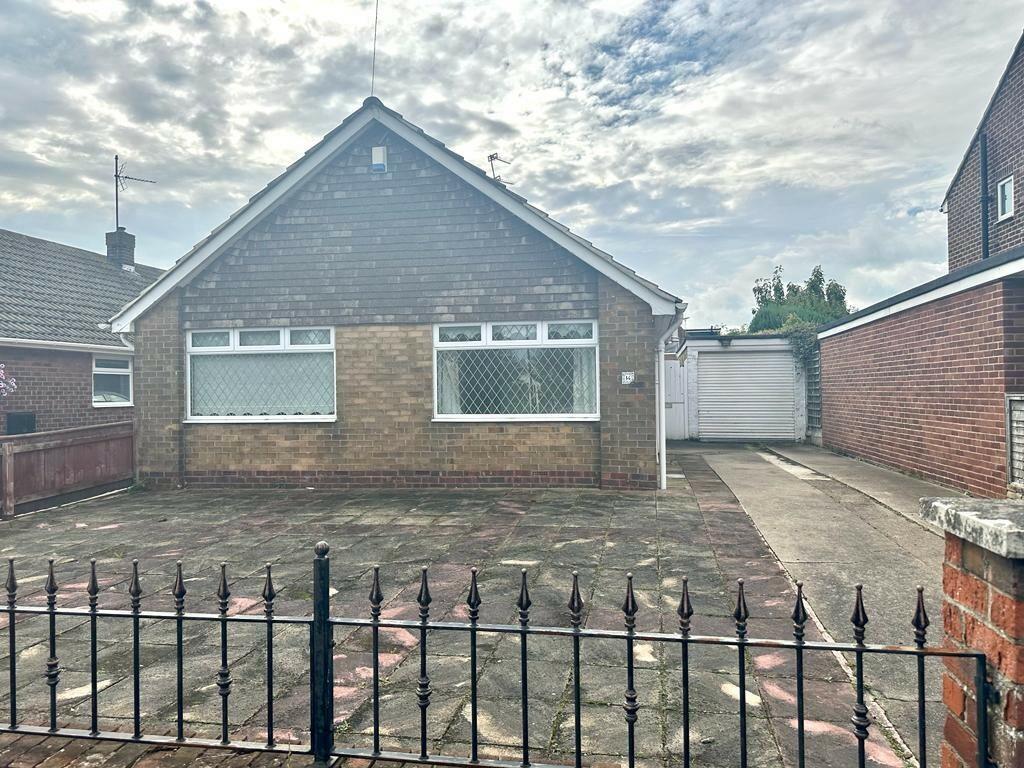 2 bedroom detached bungalow for sale in Waveney Road, Redcar, North