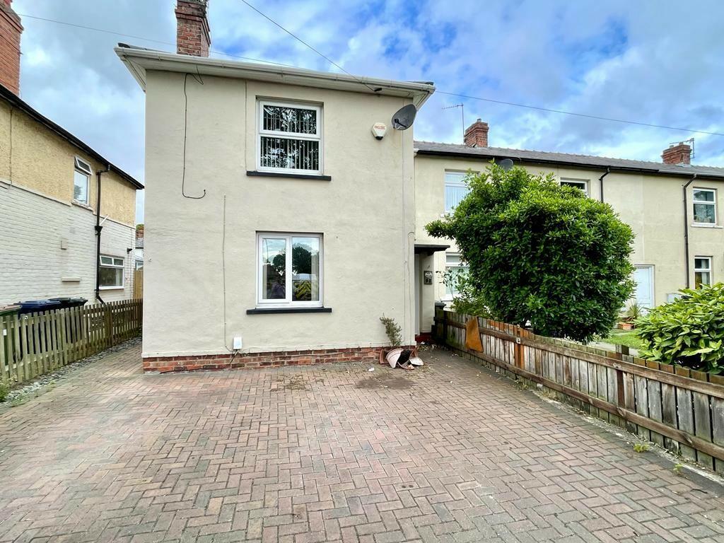 2 bedroom end of terrace house for sale in Lime Road, Redcar, North