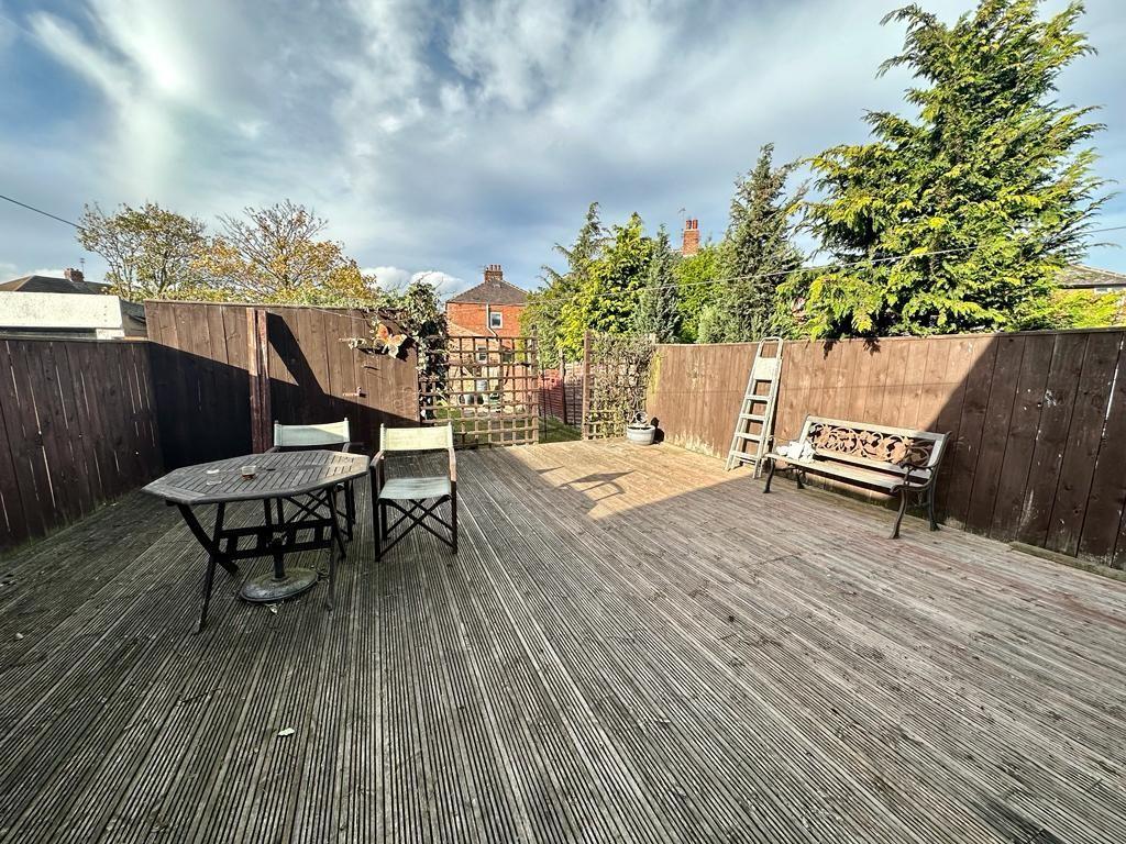 3 bedroom semidetached house for sale in Thames Road, Redcar, North