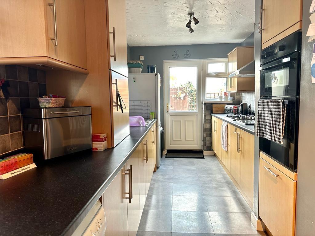 3 bedroom semidetached house for sale in Thames Road, Redcar, North