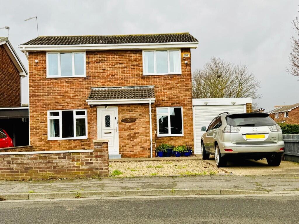 Main image of property: Fulmerton Crescent, Redcar, North Yorkshire, TS10