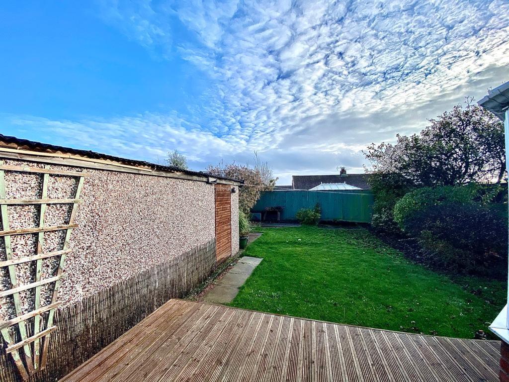 2 bedroom bungalow for sale in Castle Road, Redcar, Cleveland, TS10