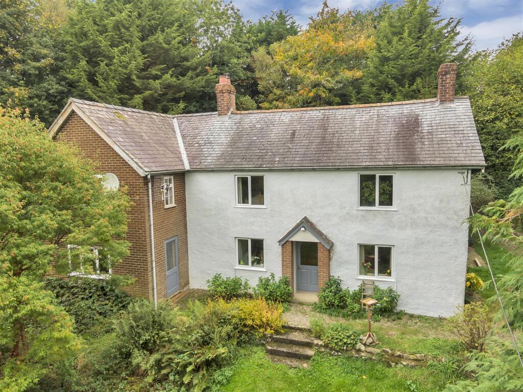 Main image of property: Pen y Boncyn, Pontrobert, Meifod